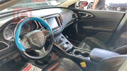 Chrysler 200